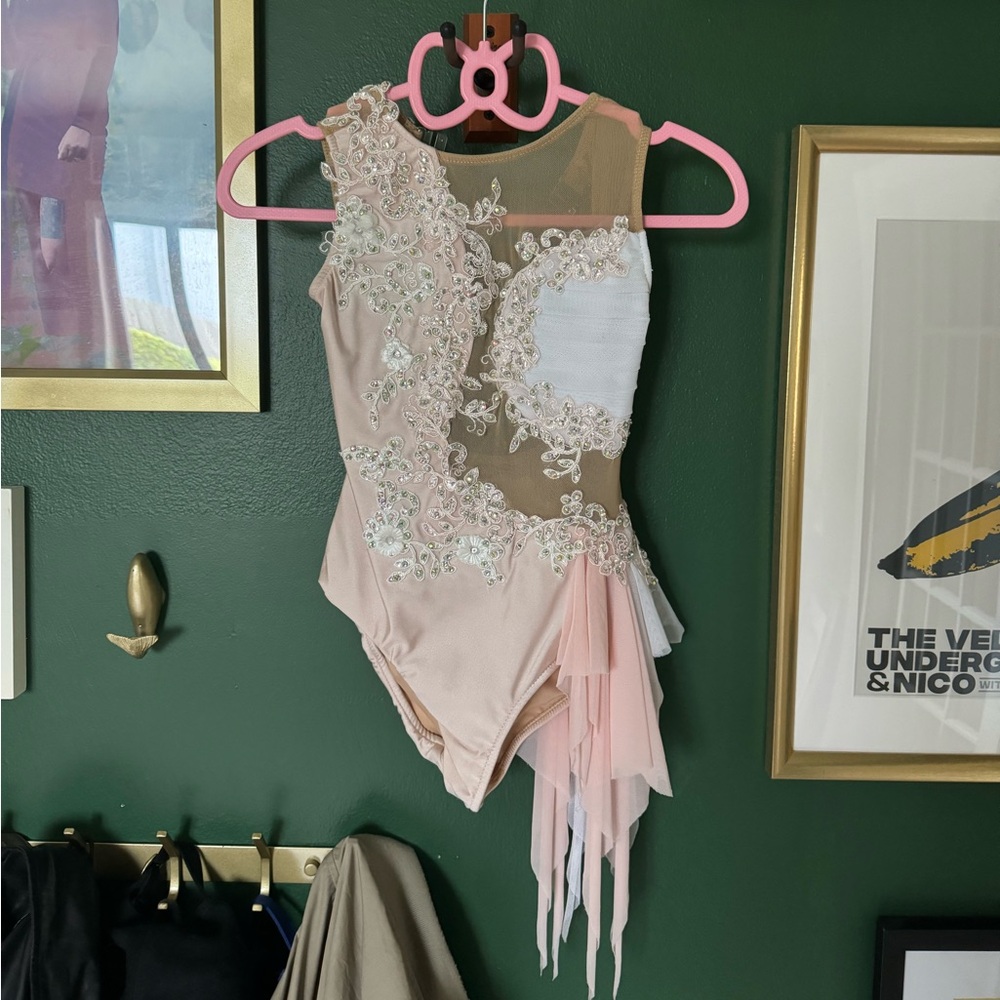 Lyrical Dance costume (SOLO/COMPETITION) ✨